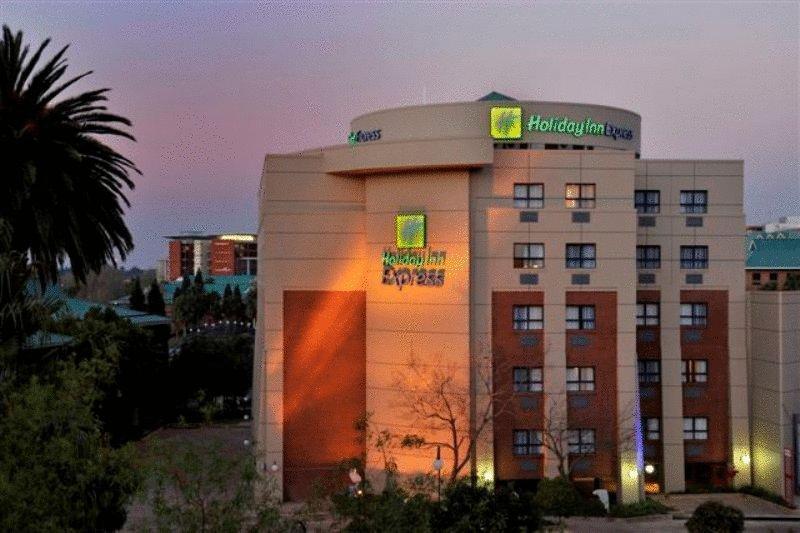 Anew Hotel Roodepoort Johannesburg Экстерьер фото